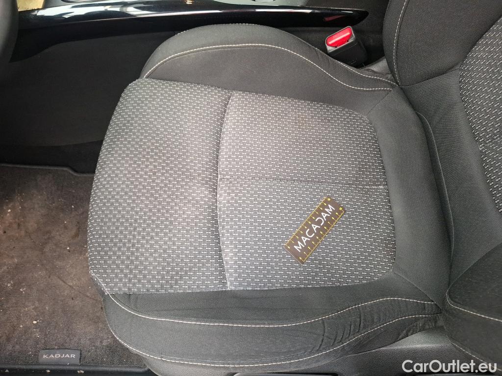  Renault  Kadjar RENAULT  / 2018 / 5P / Crossover Evolution dCi 115 EDC #32