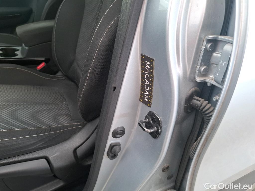  Renault  Kadjar RENAULT  / 2018 / 5P / Crossover Evolution dCi 115 EDC #13