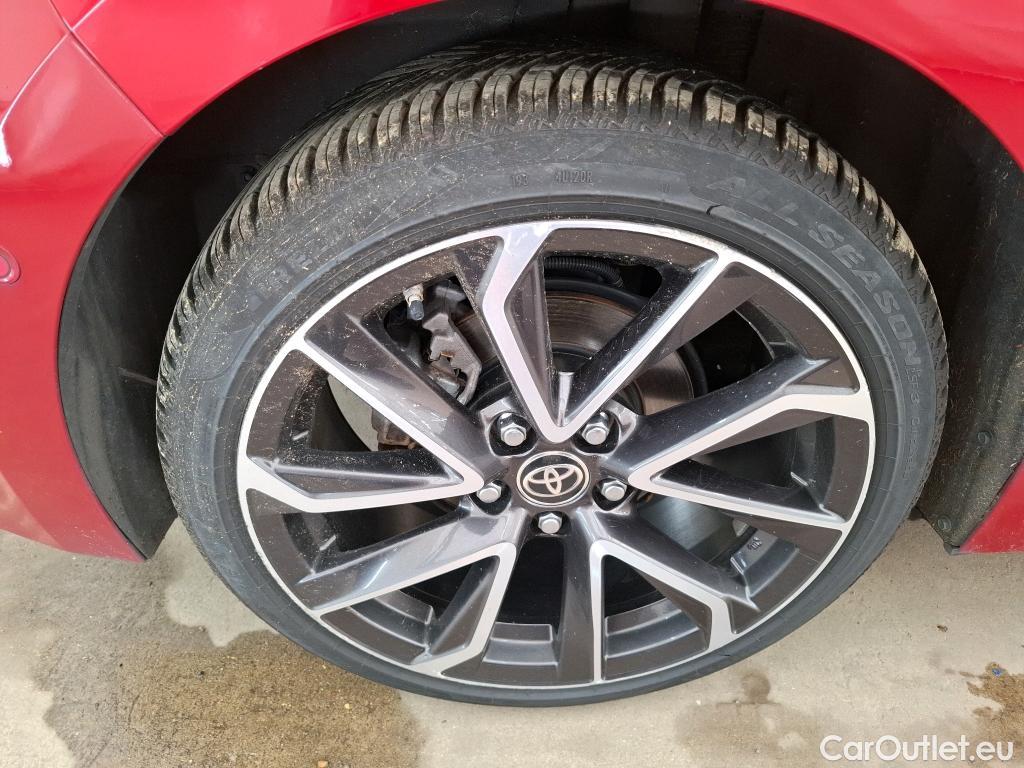  Toyota  Corolla TOYOTA  / 2018 / 5P / Berline Hybride 122h Collection #9