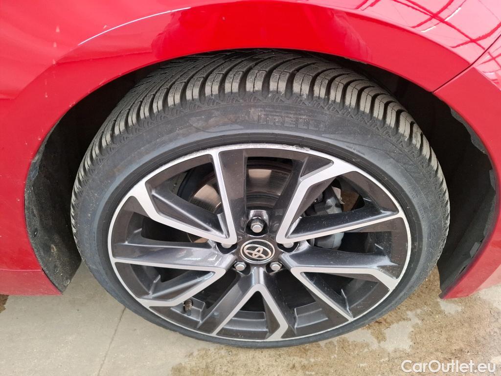  Toyota  Corolla TOYOTA  / 2018 / 5P / Berline Hybride 122h Collection #24