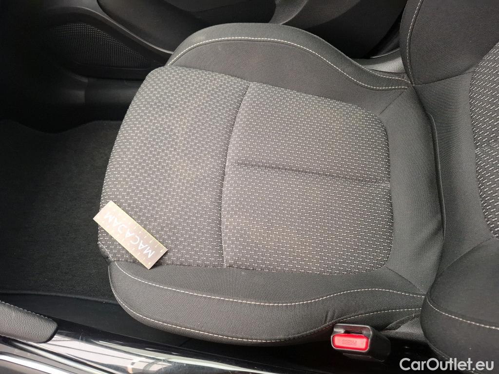 Renault  Kadjar RENAULT  / 2018 / 5P / Crossover Evolution dCi 115 EDC #30