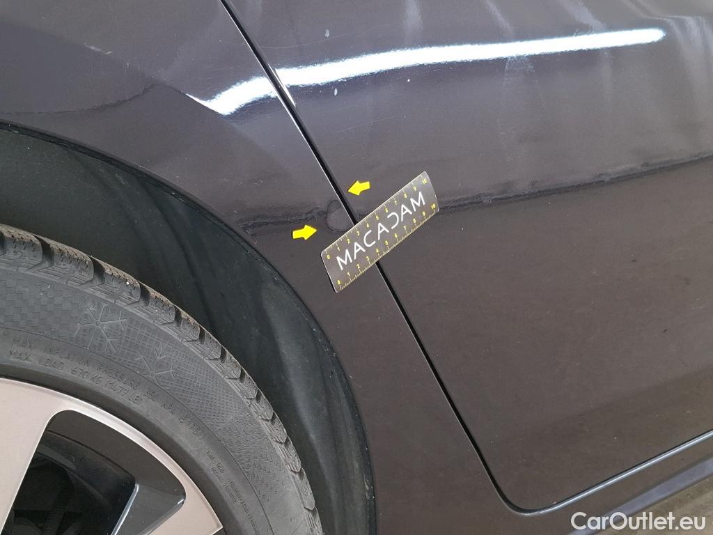  Peugeot  508 PEUGEOT  SW / 2018 / 5P / Break BlueHDi 160 S&S EAT8 GT Line #4
