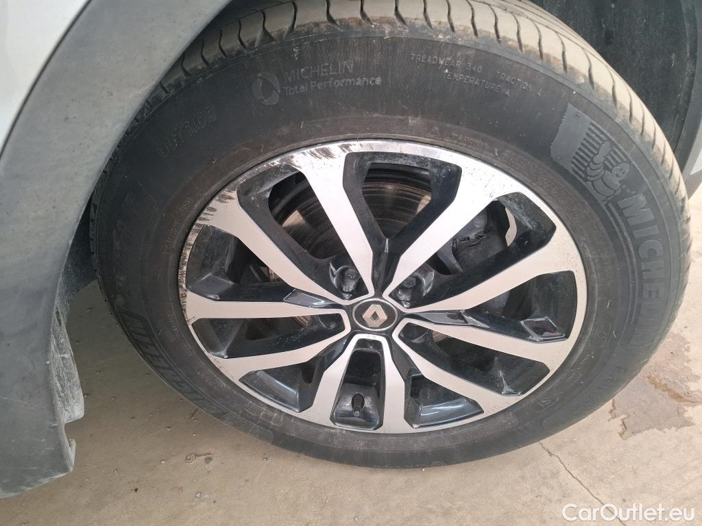  Renault  Kadjar RENAULT  / 2018 / 5P / Crossover Evolution dCi 115 EDC #16