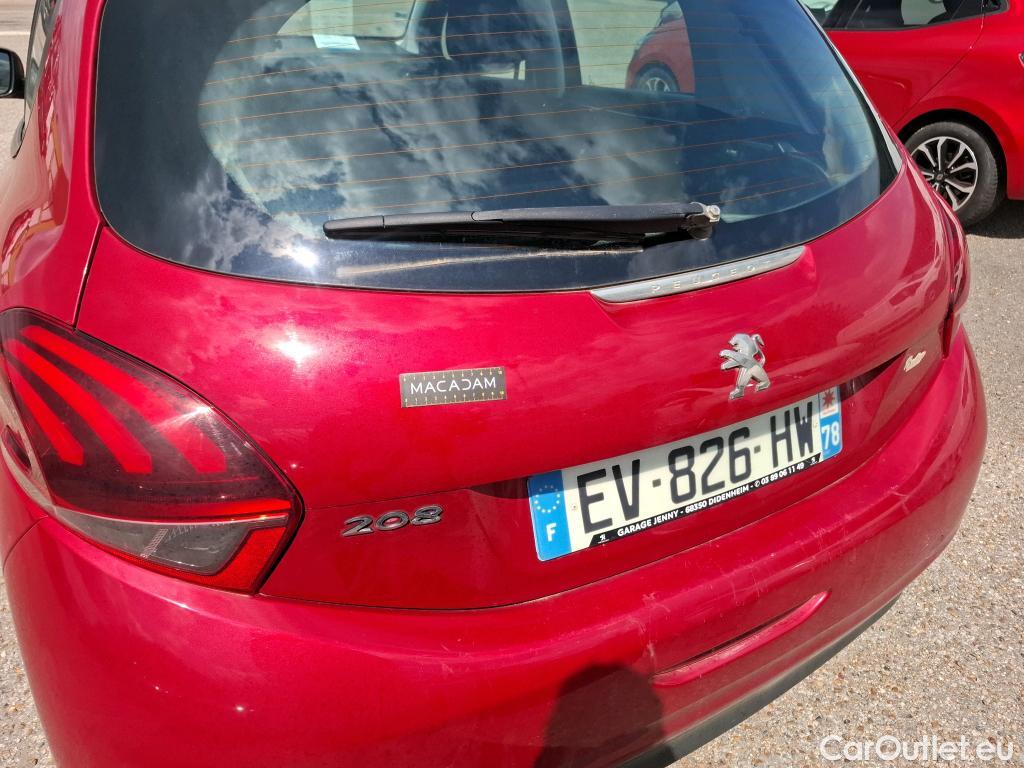  Peugeot  208  Affaire Premium 1.6 HDi 75CV BVM5 E6 #39