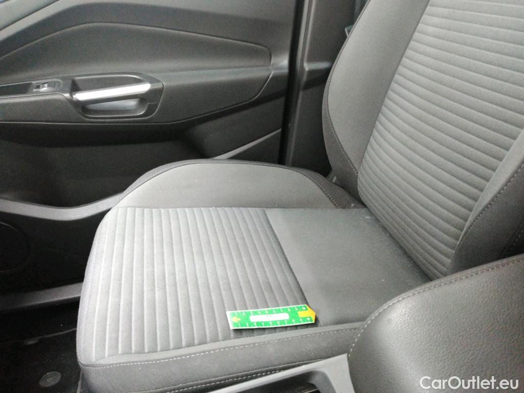  Ford  C-Max  Titanium 1.5 TDCi 120CV E6 #26