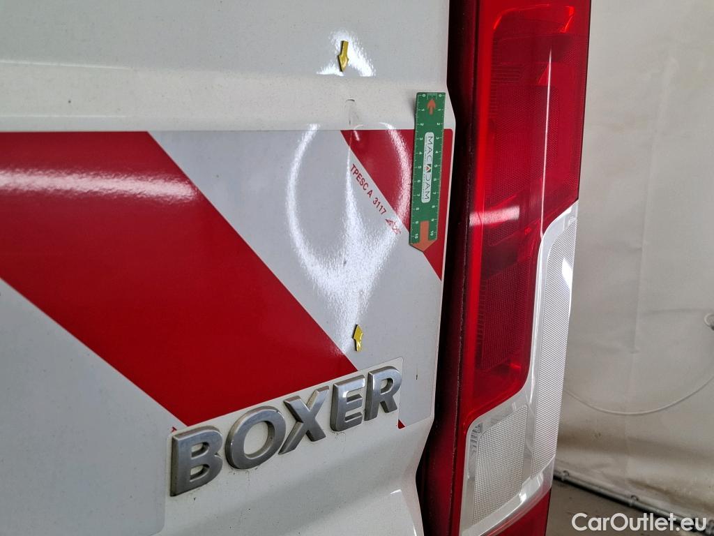  Peugeot  Boxer PEUGEOT  VU 4p Fourgon BLUEHDI 130 335 L2H2 CABINE APP #42