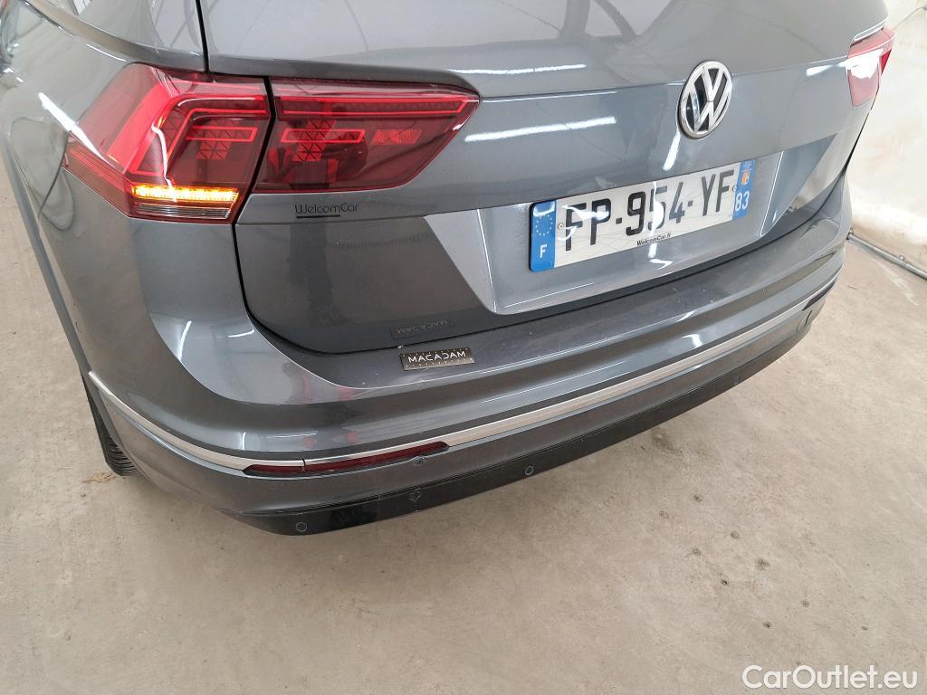  Volkswagen  Tiguan VOLKSWAGEN  / 2016 / 5P / SUV 2.0 TDI 150 DSG7 Carat #3
