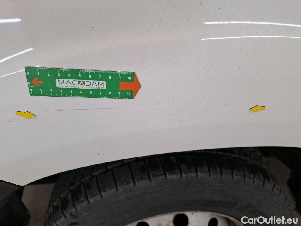  Peugeot  Boxer PEUGEOT  VU 4p Fourgon BLUEHDI 130 335 L2H2 CABINE APP #30