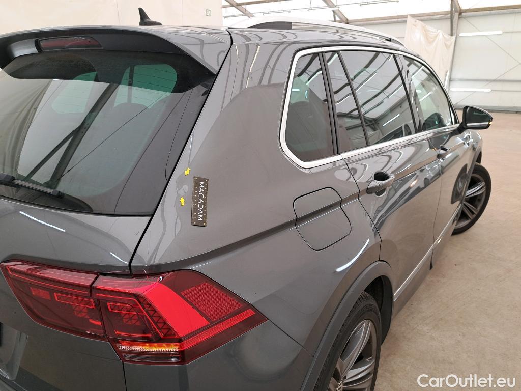  Volkswagen  Tiguan VOLKSWAGEN  / 2016 / 5P / SUV 2.0 TDI 150 DSG7 Carat #1
