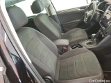  Volkswagen  Tiguan VOLKSWAGEN  / 2016 / 5P / SUV 2.0 TDI 150 DSG7 Carat #6