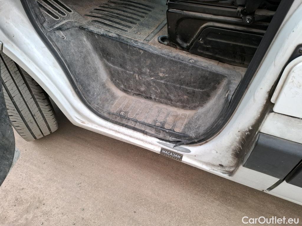  Renault  Master  III Fourgon L2H2 3 5 Grand Confort dCi #62