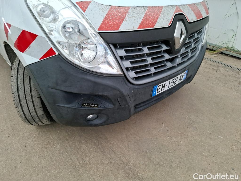  Renault  Master  III Fourgon L2H2 3 5 Grand Confort dCi #36