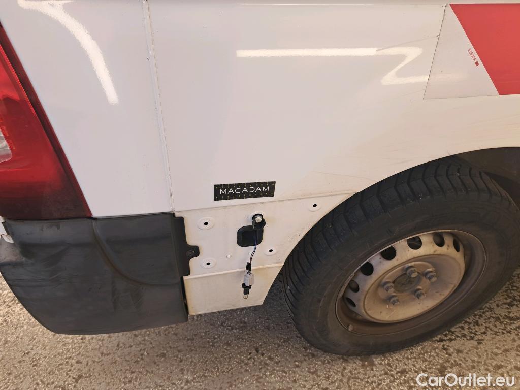  Renault  Master RENAULT  VU 4p Fourgon FG GCf Trac F3500 L3H3 dCi 125 #95