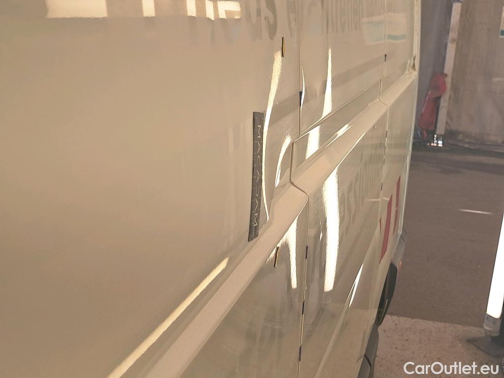  Renault  Master RENAULT  VU 4p Fourgon FG GCf Trac F3500 L3H3 dCi 125 #8