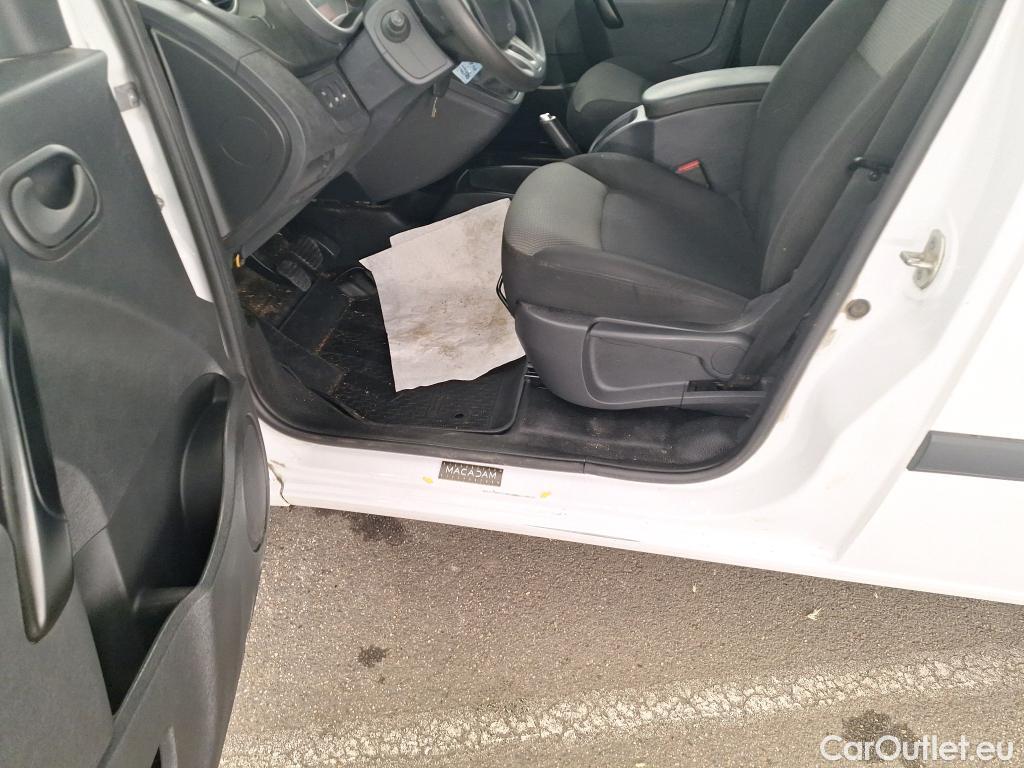  Renault  Kangoo  II Express Grand Confort (L1) 1.5 dCi 95CV BVM6 E6dT #17