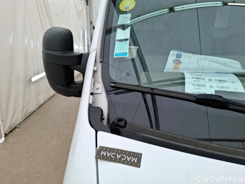  Renault  Master  III Fourgon L2H2 3 5 Grand Confort dCi #98