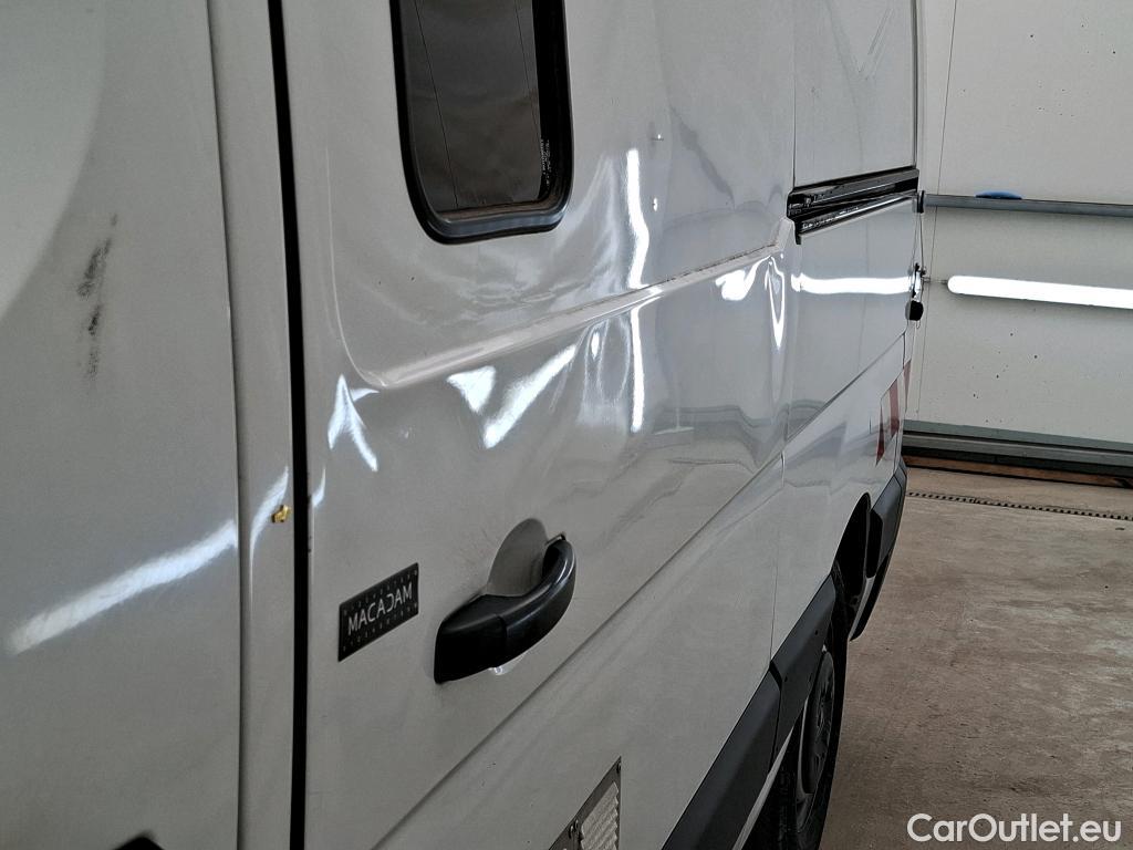  Renault  Master  III Fourgon L2H2 3 5 Grand Confort dCi #11