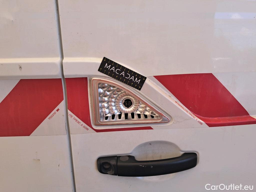  Renault  Master RENAULT  VU 4p Fourgon FG GCf Trac F3500 L3H3 dCi 125 #73