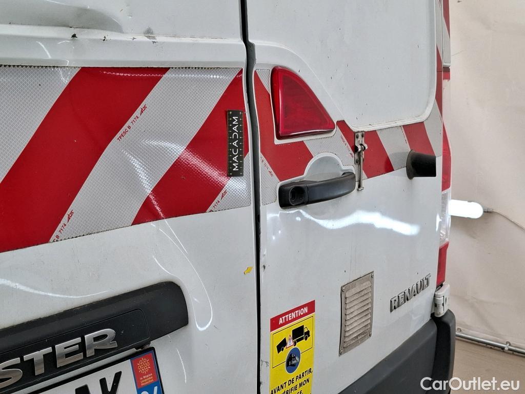  Renault  Master  III Fourgon L2H2 3 5 Grand Confort dCi #28