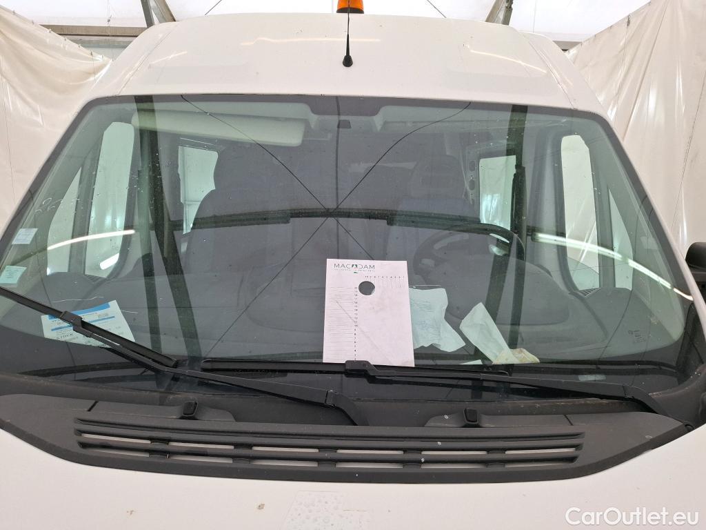  Peugeot  Boxer PEUGEOT  VU 4p Fourgon BLUEHDI 130 335 L2H2 CABINE APP #75