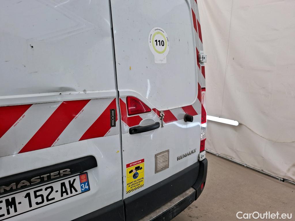  Renault  Master  III Fourgon L2H2 3 5 Grand Confort dCi #26