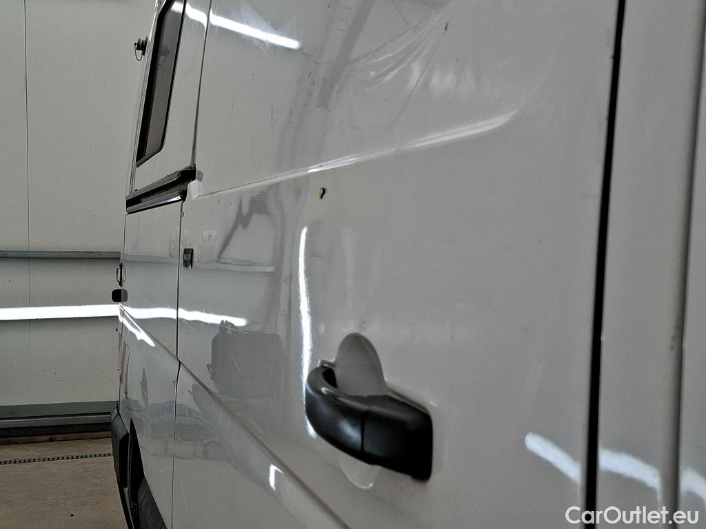  Renault  Master  III Fourgon L2H2 3 5 Grand Confort dCi #19