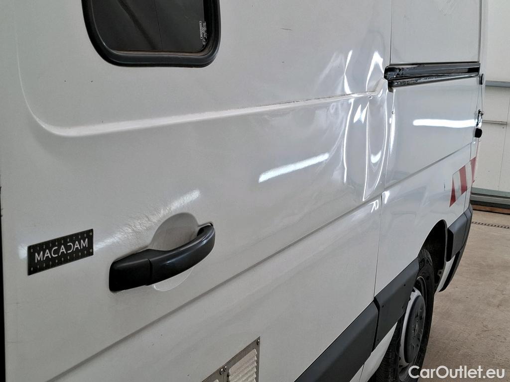  Renault  Master  III Fourgon L2H2 3 5 Grand Confort dCi #10