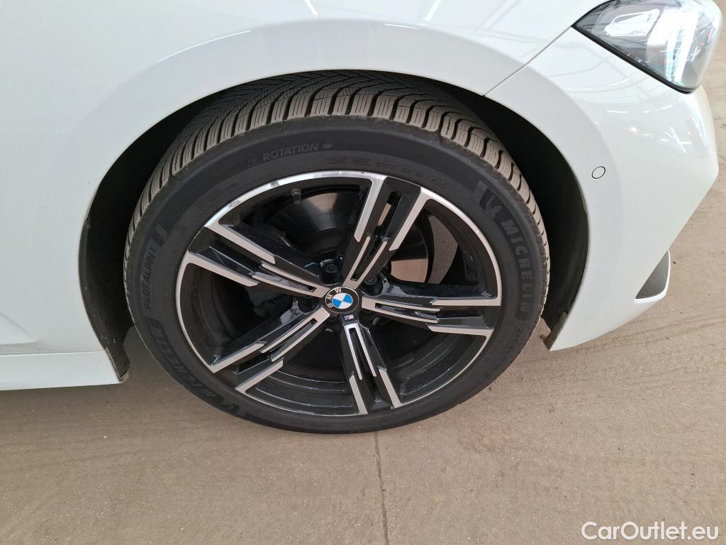  Bmw  Serie 3 BMW Série 3 Berline / 2018 / 4P / Berline 320d xDrive 190ch M Sport BVA8 #22