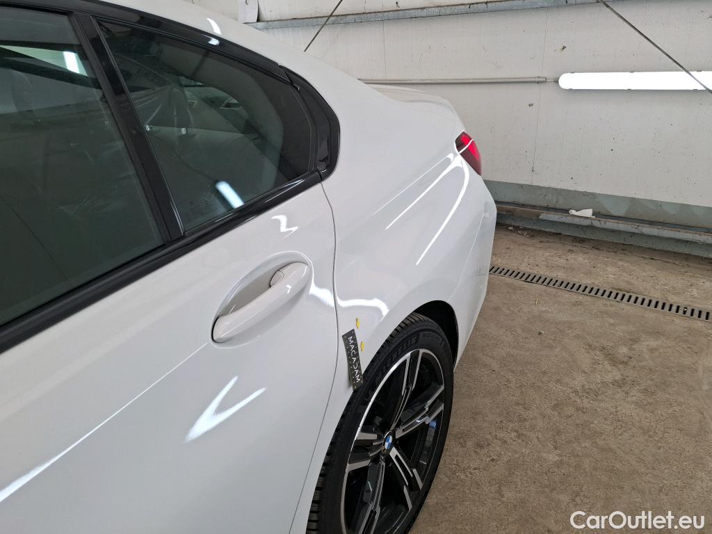  Bmw  Serie 3 BMW Série 3 Berline / 2018 / 4P / Berline 320d xDrive 190ch M Sport BVA8 #13