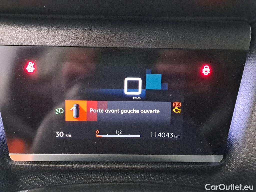  Citroen  C4  Berline Feel Pack 1.2 PureTech 130CV BVM6 E6d / VO RECONDITIONNE - PHOTOS AVANT RECONDITIONNEMENT #8
