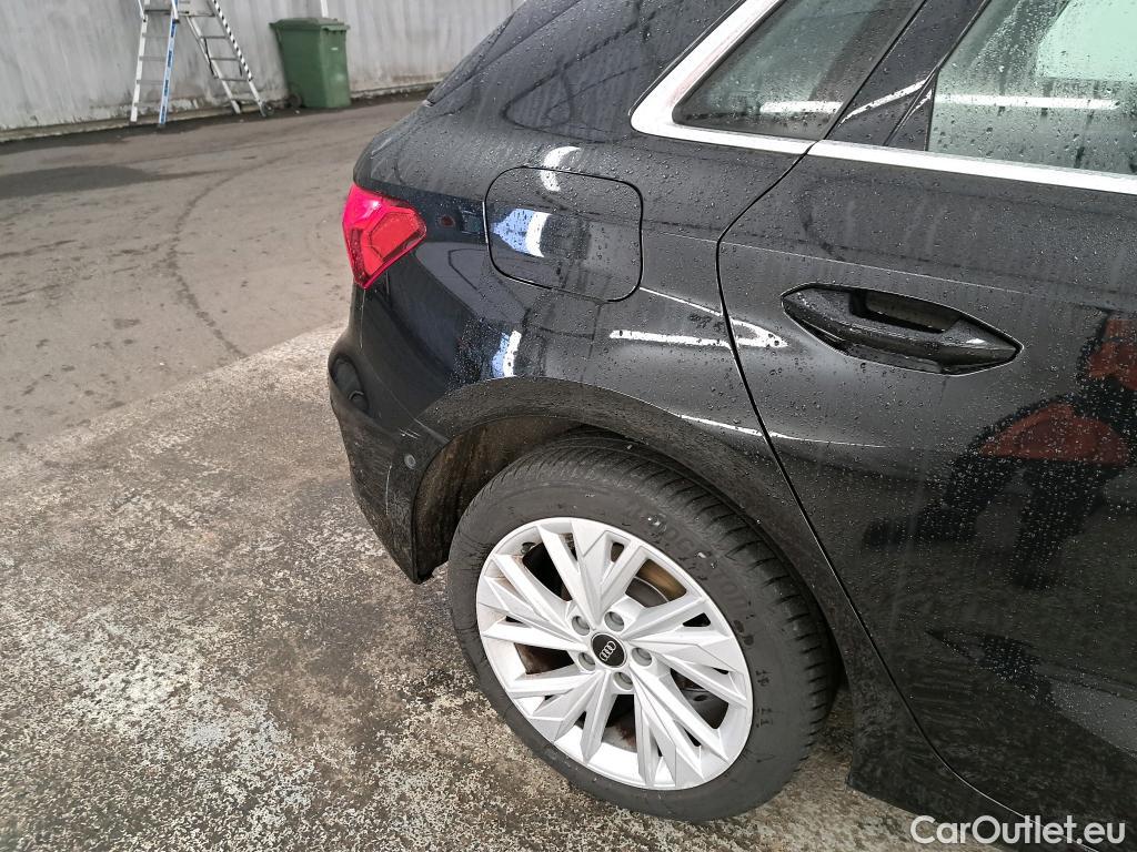  Audi  A3 AUDI  Sportback / 2020 / 5P / Berline 40 TFSI e 204 S Tronic Design Luxe #21