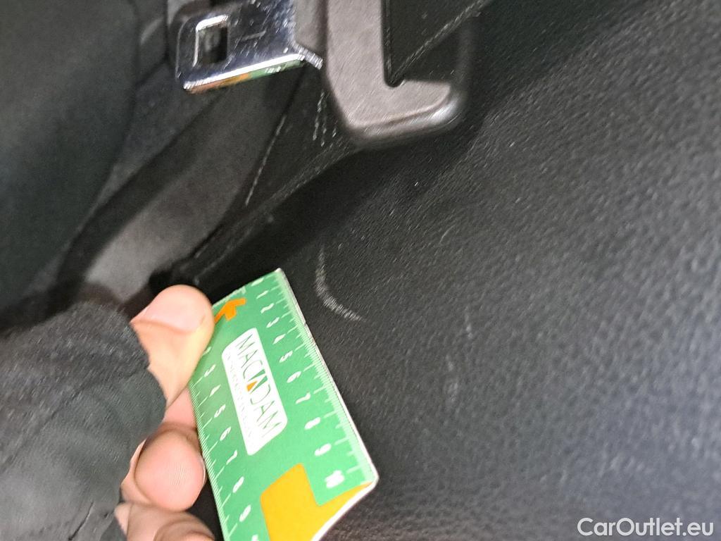 Bmw  X2 BMW  / 2017 / 5P / SUV sDrive18d Première / VO RECONDITIONNE - PHOTOS AVANT RECONDITIONNEMENT #6