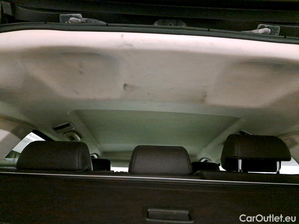  Land Rover  Range Rover Sport  / 2013 / 5P / SUV D4 2.0 HSE Auto (ex 047V) / VH SUR PARC #99