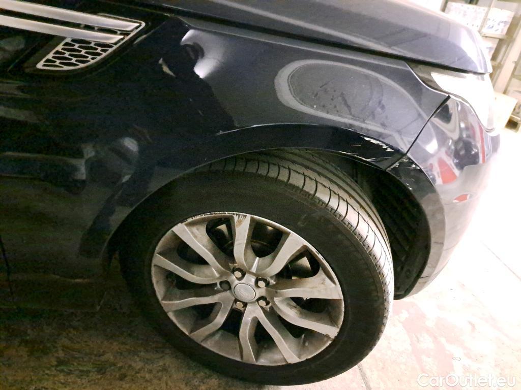  Land Rover  Range Rover Sport  / 2013 / 5P / SUV D4 2.0 HSE Auto (ex 047V) / VH SUR PARC #3