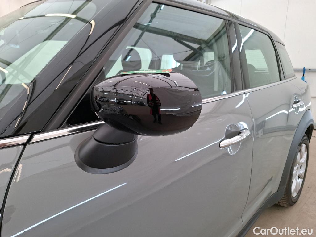  Mini  Countryman MINI  / 2020 / 5P / Crossover Cooper SE ALL4 Busi Design 125+95ch BVA6 #35