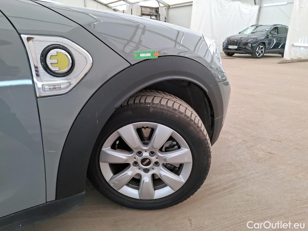  Mini  Countryman MINI  / 2020 / 5P / Crossover Cooper SE ALL4 Busi Design 125+95ch BVA6 #31