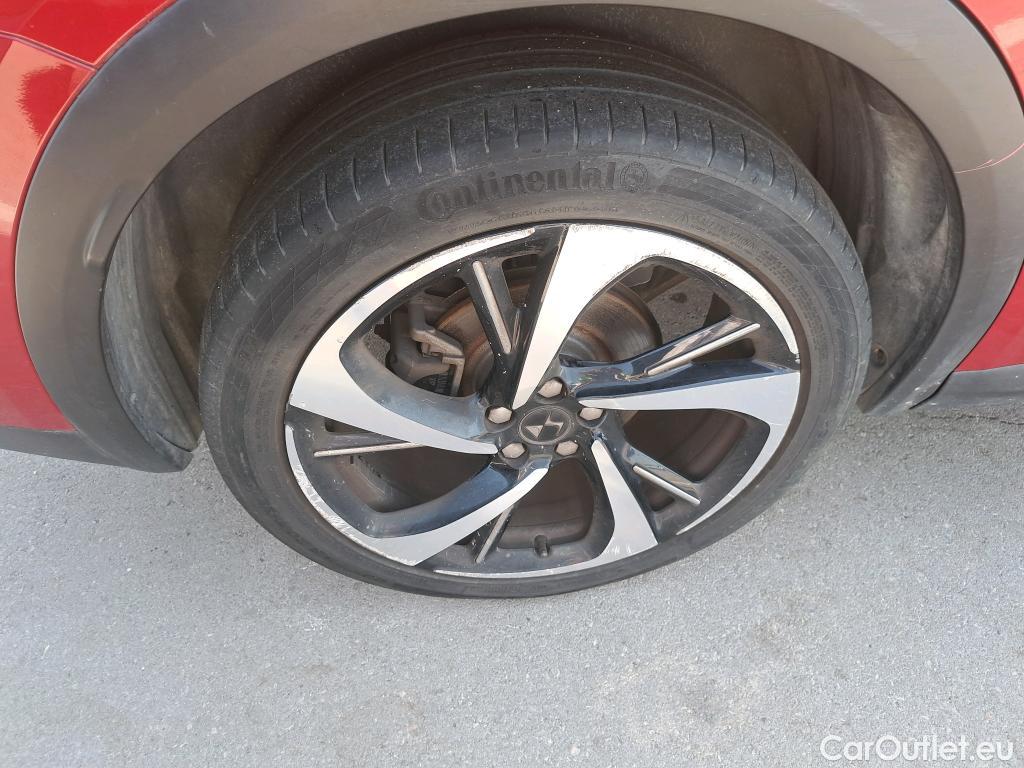  DS  DS7 DS DS 7 Crossback / 2017 / 5P / todoterreno PureTech 132kW (180CV) Auto. GRAND CHIC #9