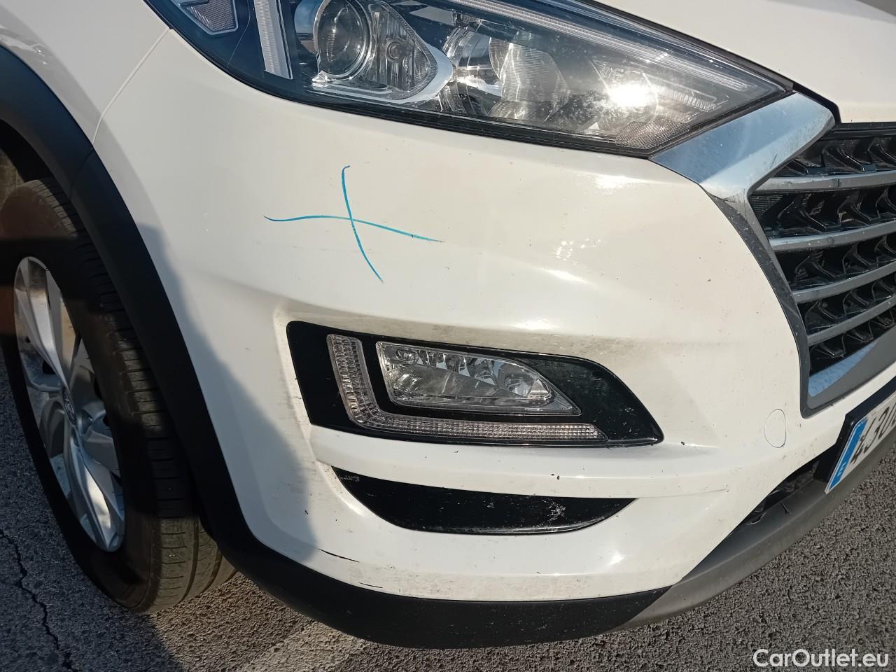  Hyundai  Tucson HYUNDAI  / 2018 / 5P / todoterreno 1.6 CRDI 85kW (116CV) 48V SLE 4X2(SP)(SL) #9