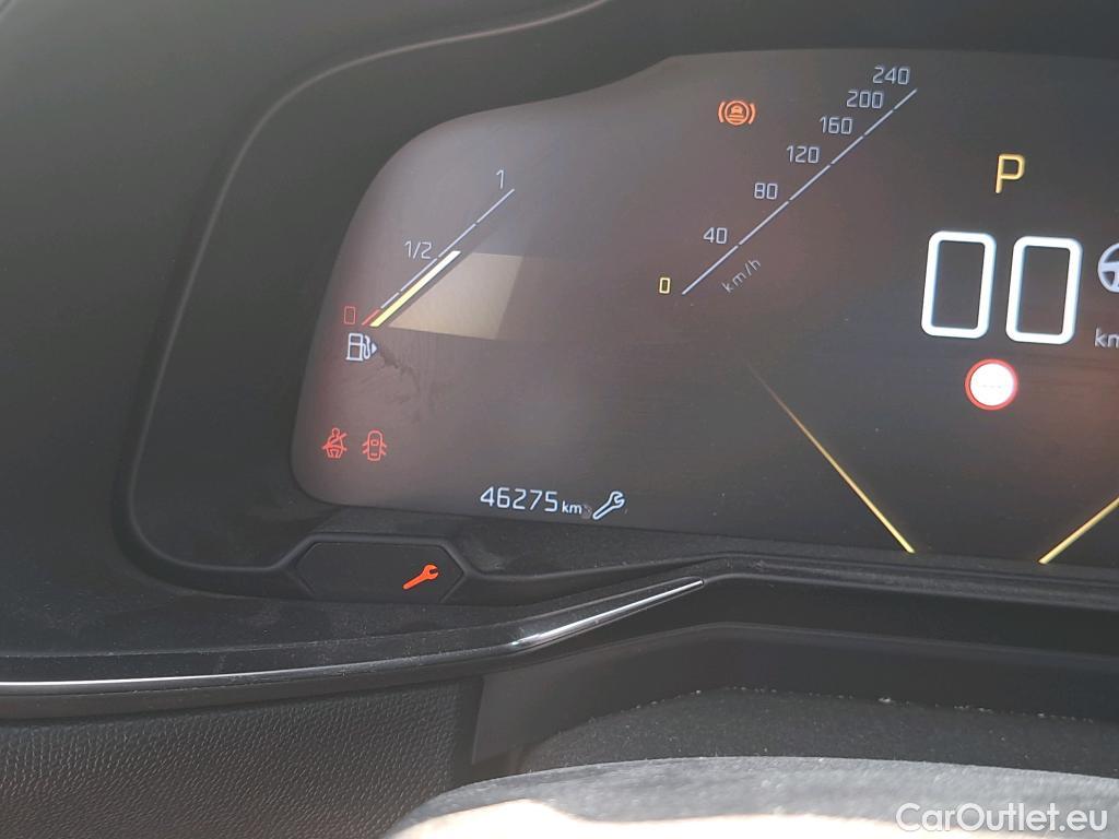  DS  DS7 DS DS 7 Crossback / 2017 / 5P / todoterreno PureTech 132kW (180CV) Auto. GRAND CHIC #51