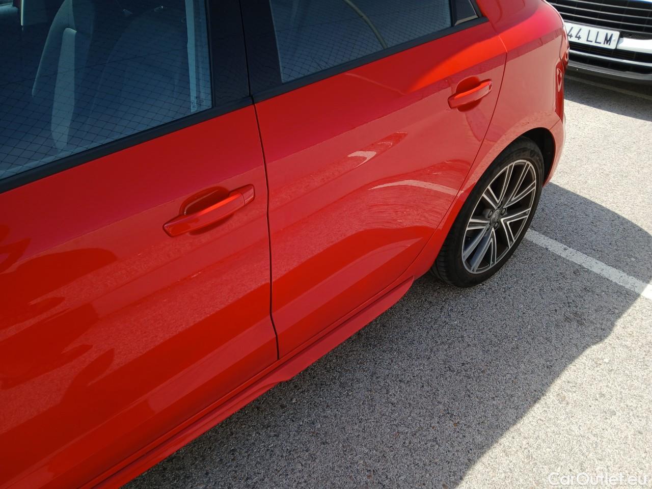  Audi  A1 Sportback AUDI A1 / 2018 / 5P / berlina con portón Sportback S line 30 TFSI 81kW (116CV) (AC) #8