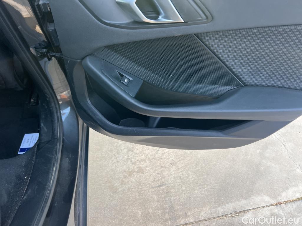  Bmw  Serie 1  Berlina 118i 1.5 140CV MT6 E6dT #25