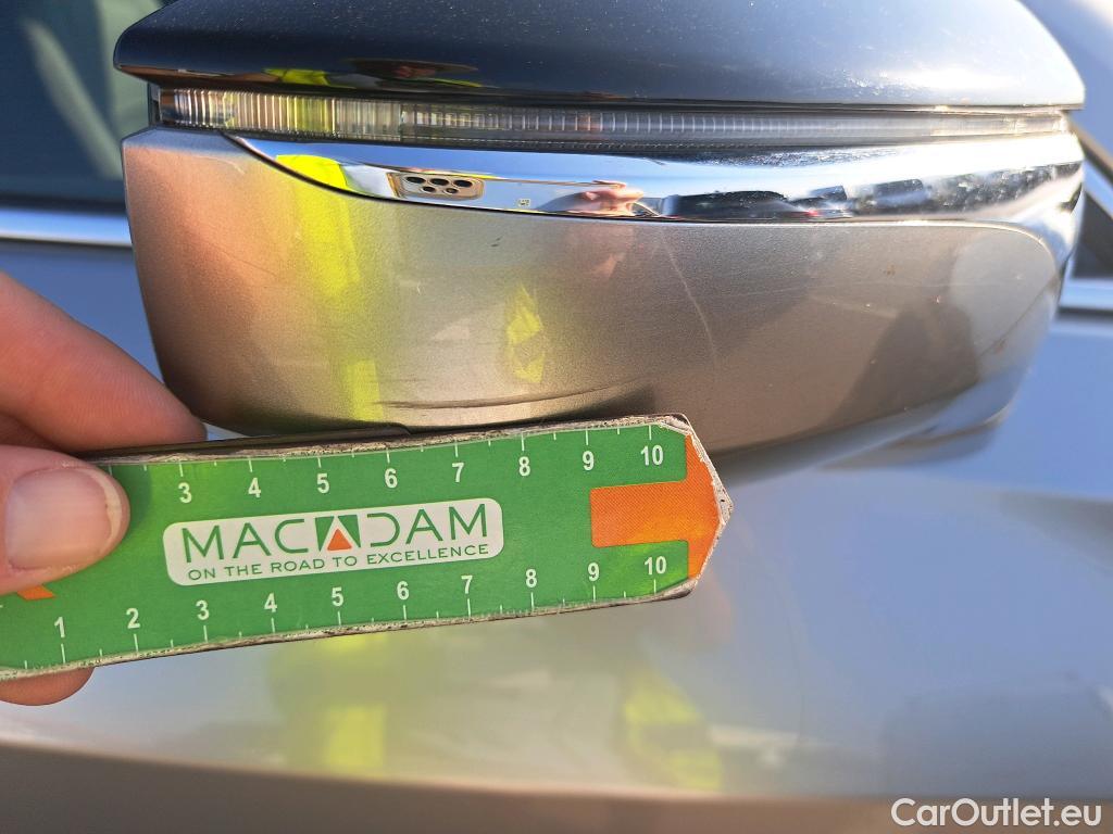  Land Rover  Discovery LEXUS UX / 2018 / 5P / todoterreno 2.0 250h Premium #41