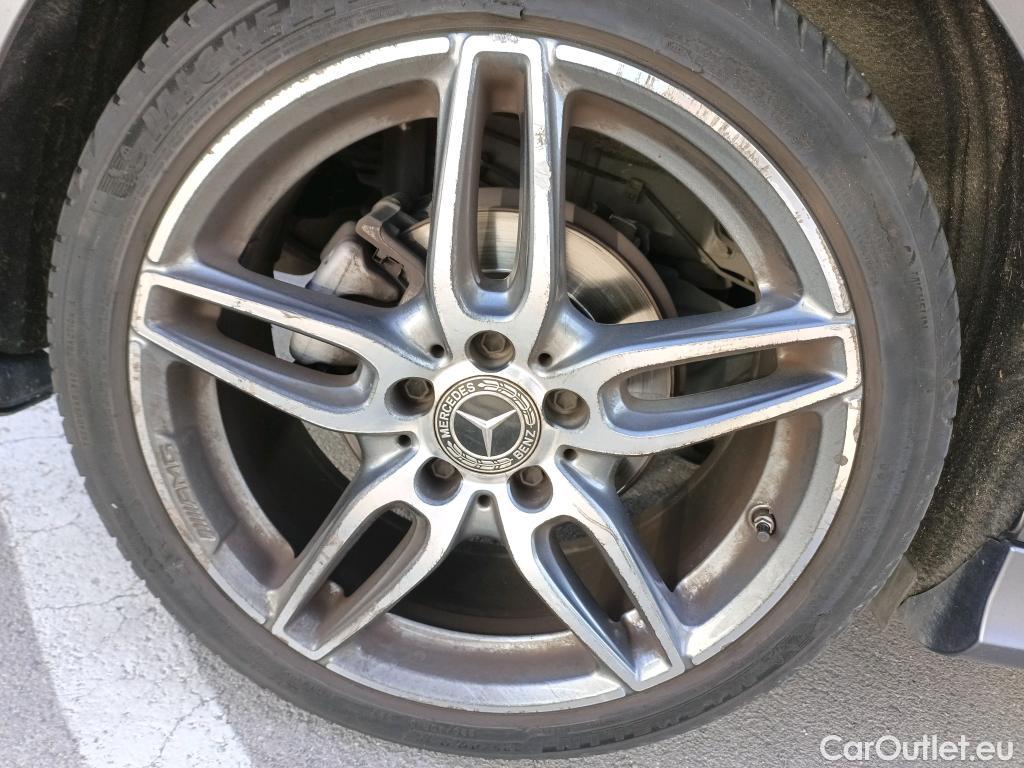 Mercedes  A-Klasse Clase A A 200 CDI / d (176.008)AMG 2.1 AMG Line 135CV MT6 E6 #12