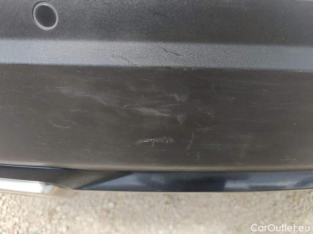  Peugeot  2008  Allure Pack 1.2 PureTech 130CV AT8 E6d #15