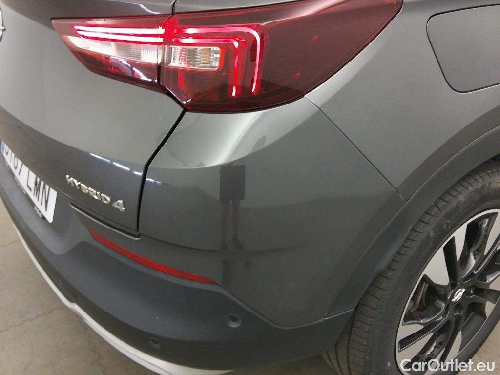  Opel   Grandland X Grandland X Plug-in-Hybrid 4 Ultimate 1.6 200CV AT8 #9