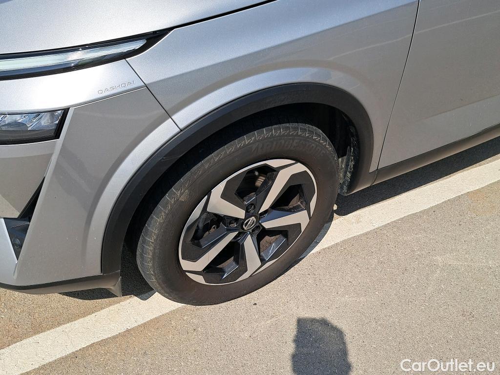  Land Rover  Discovery NISSAN QASHQAI / 2021 / 5P / todoterreno DIG-T 103kW N-Connecta #15