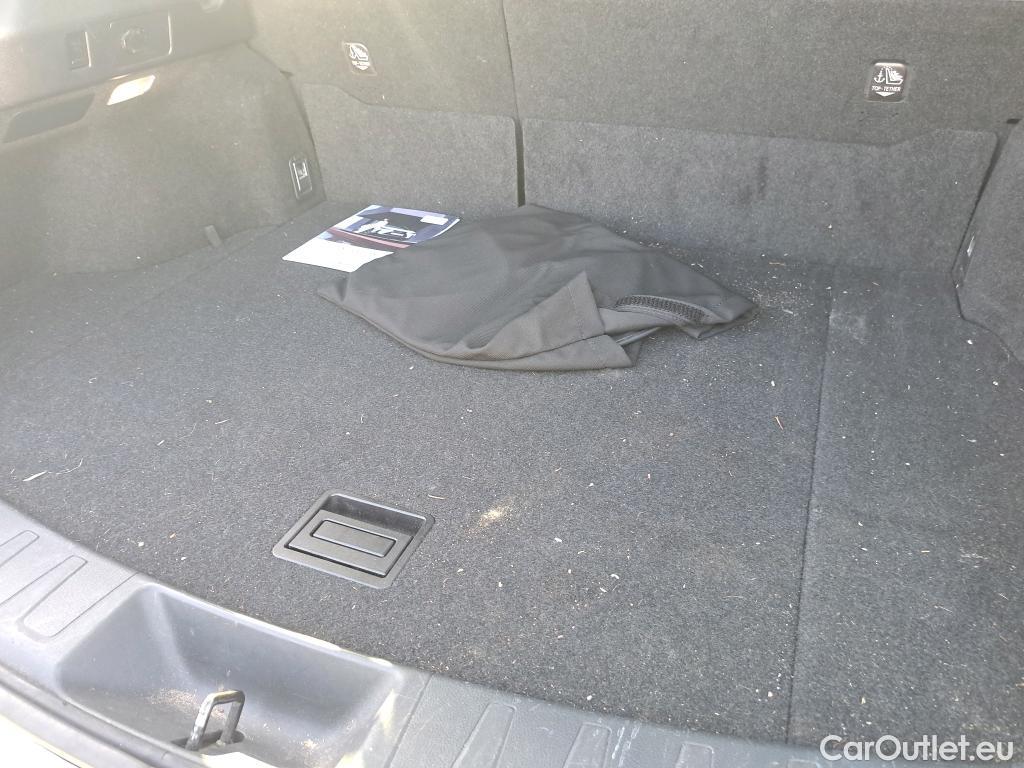  Land Rover  Discovery LEXUS UX / 2018 / 5P / todoterreno 2.0 250h Premium #35