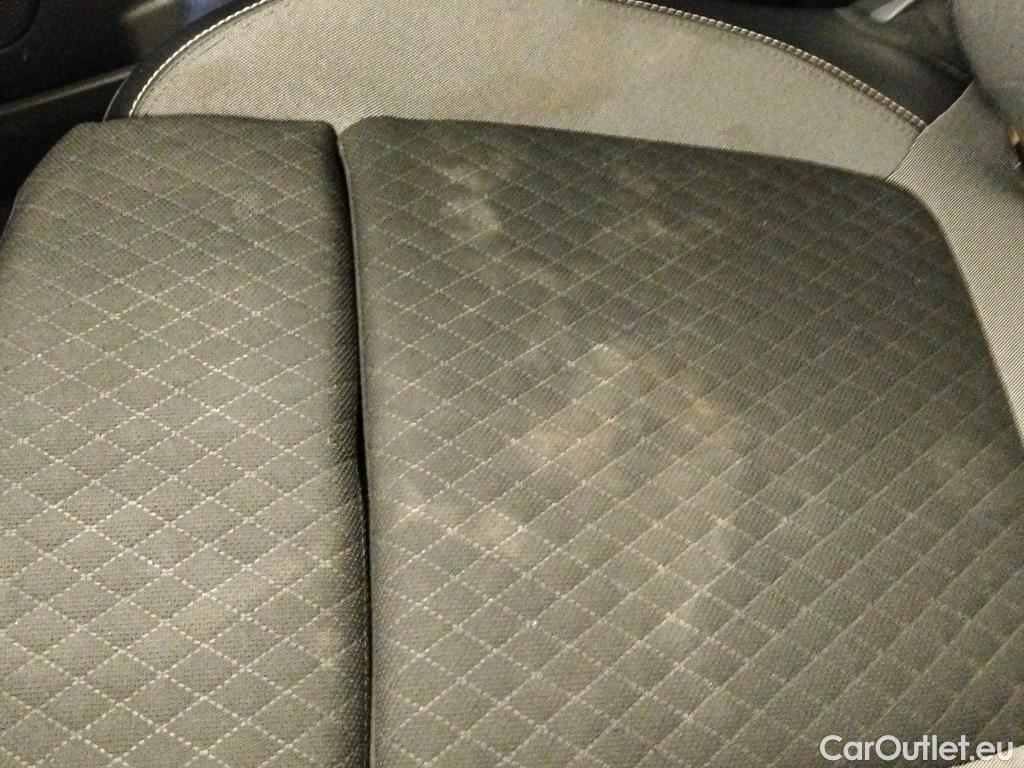  Opel   Grandland X Grandland X Plug-in-Hybrid 4 Ultimate 1.6 200CV AT8 #7