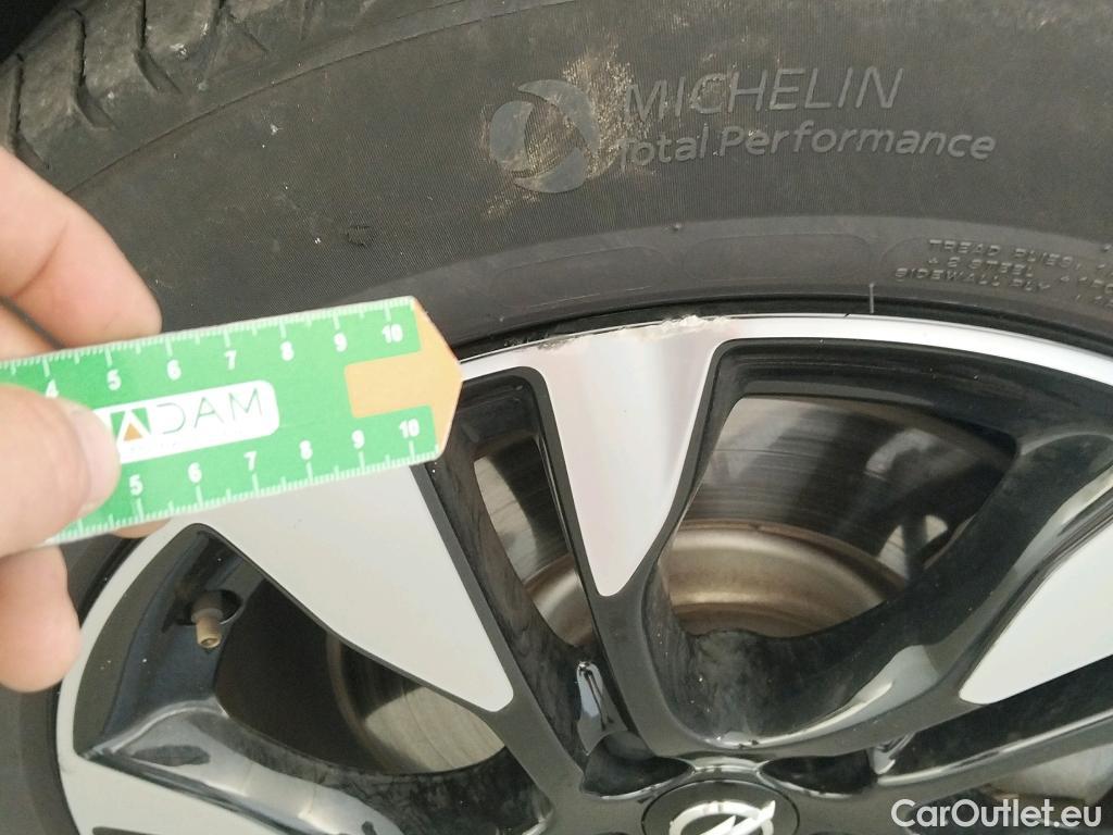  Opel   Grandland X Grandland X Plug-in-Hybrid 4 Ultimate 1.6 200CV AT8 #31