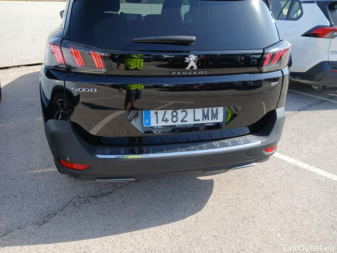  Peugeot  5008 PEUGEOT  / 2020 / 5P / todoterreno 1.6 PureTech 132KW S&S GT EAT8 #32